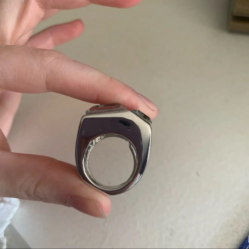 Vince Camuto Ring 💍 - Picture 4 of 6